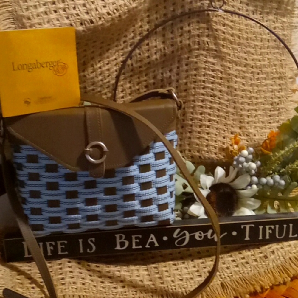 BNWOT LONGABERGER TO-GO BAG
